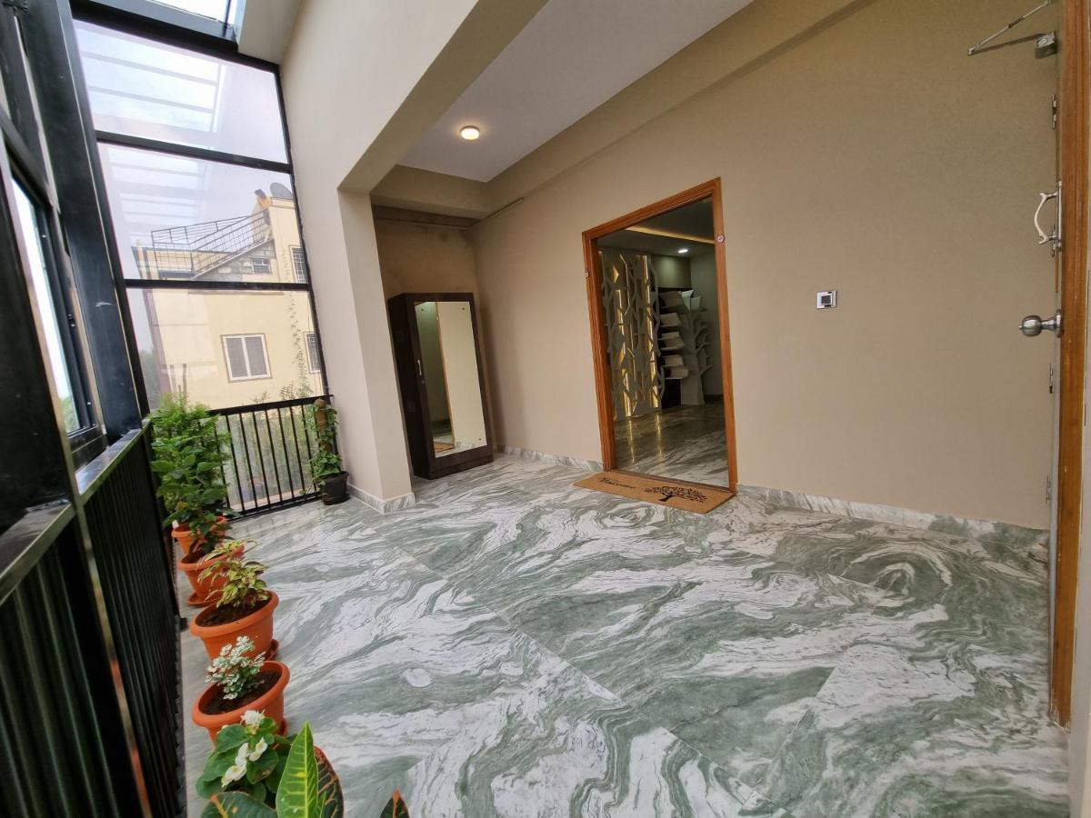 The Urban Nest Hotel Bangalore Bagian luar foto