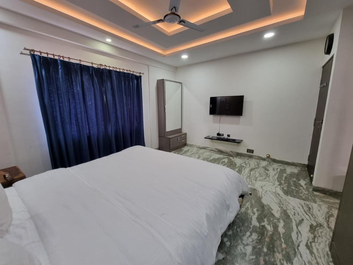 The Urban Nest Hotel Bangalore Bagian luar foto