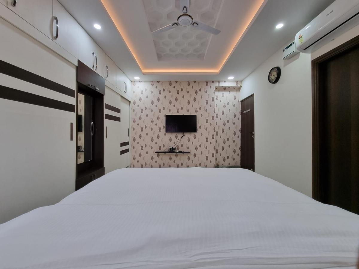 The Urban Nest Hotel Bangalore Bagian luar foto