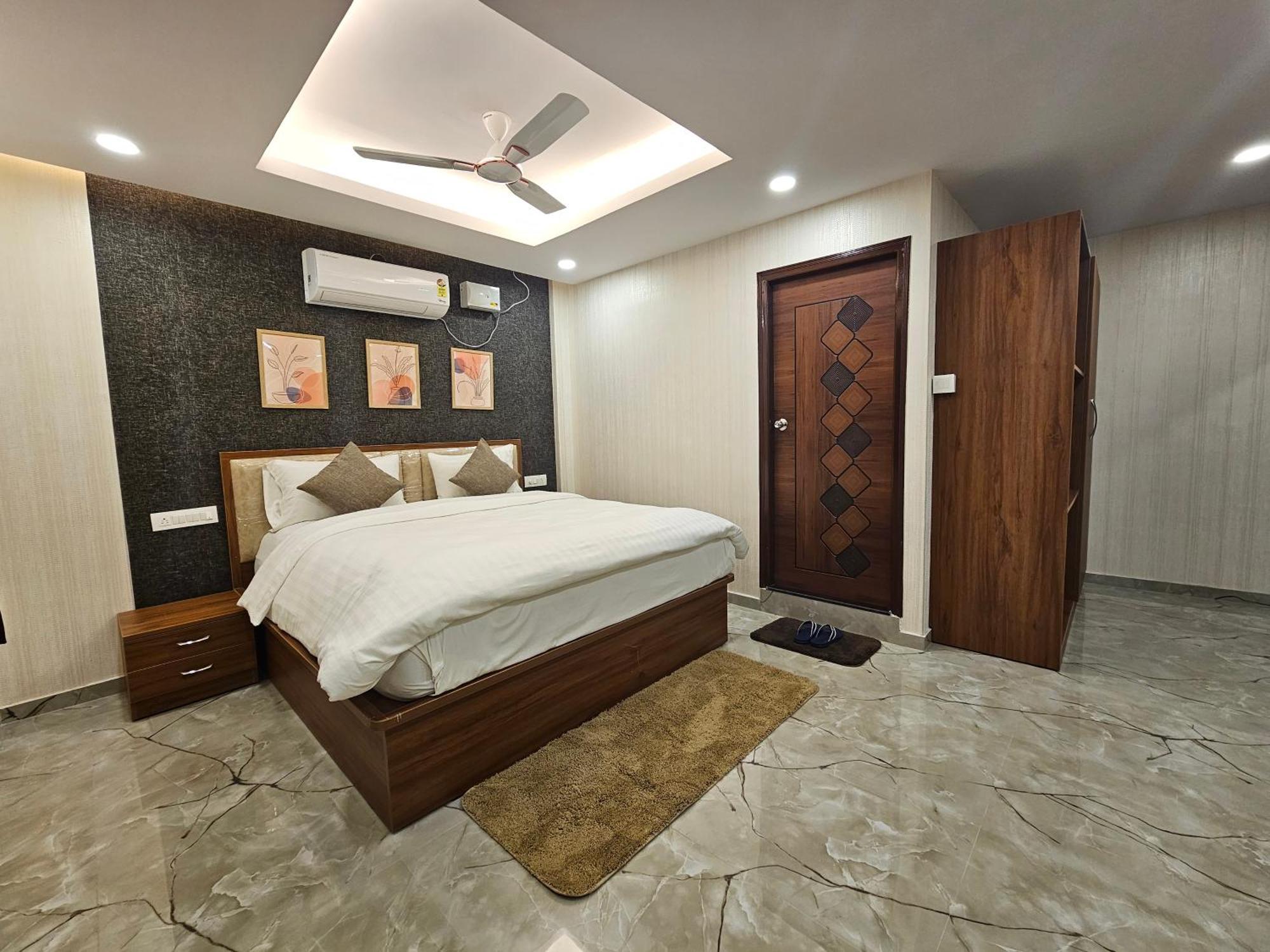 The Urban Nest Hotel Bangalore Bagian luar foto